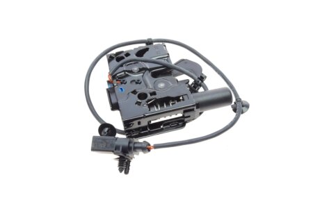 Замок капота borsehung B10262