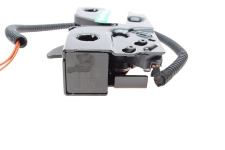 Замок капота borsehung B10264