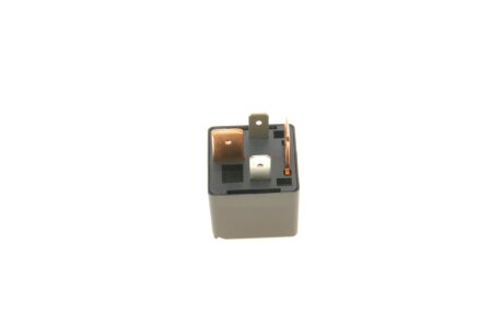 Реле з замикаючим контактом (BOSCH) borsehung B17820