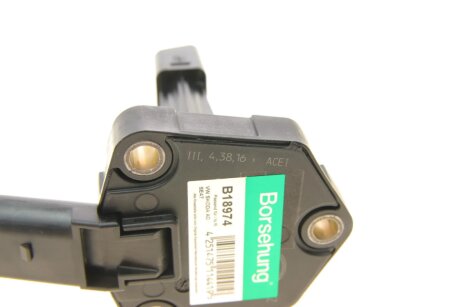 Датчик рівня оливи (HELLA) borsehung B18974