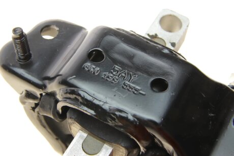 Подушка (опора) двигателя borsehung B12234