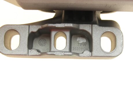 Подушка (опора) двигателя borsehung B19099