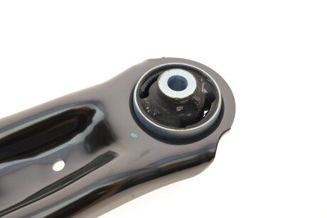 Важіль передньої підвіски borsehung B10861