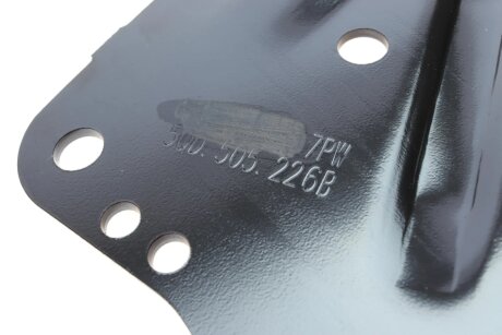 Важіль передньої підвіски borsehung B19139