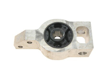 Сайлентблок (втулка) переднего амортизатора borsehung B11353