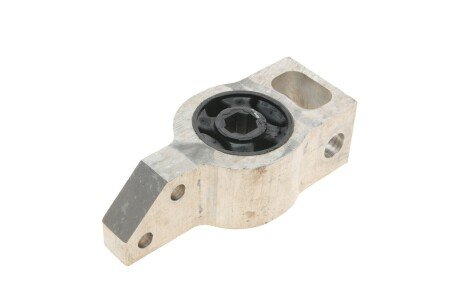 Сайлентблок (втулка) переднего амортизатора borsehung B11353