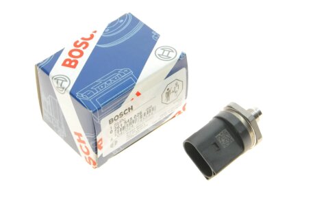 Датчик тиску палива bosch 0261545026