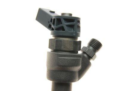 Форсунка паливна bosch 0445110597