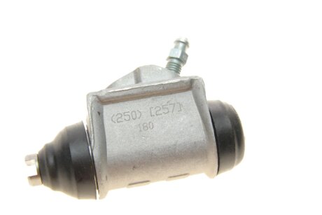 Циліндр гальмівний робочий bosch 0986475857