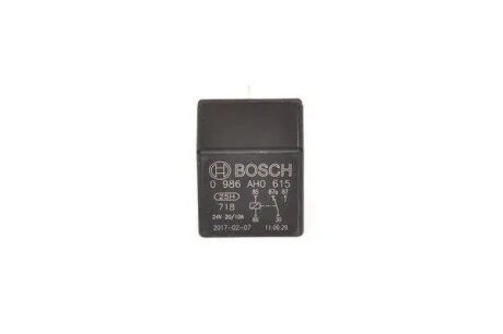 Реле bosch 0986AH0615 на Мерседес GLC-Class C254/X254