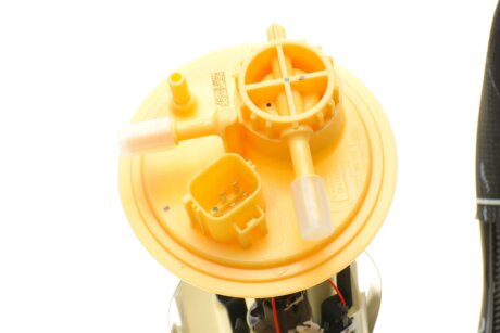 Електричний паливний насос bosch 1582980137