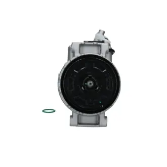 BOSCH DB Компресор кондиціонера C-CLASS (W204) 07-, C-CLASS T-Model (S204) 07-, E-CLASS (W212) 09- bosch 1986AD1438