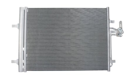 LAND ROVER Радіатор кондиціонера (конденсатор) DISCOVERY SPORT 2.0 14-, 2.2 14-, FREELANDER 2 2.0 06- RANGE ROVER EVOQUE 2.0 11-, VOLVO bosch 1986AD2012
