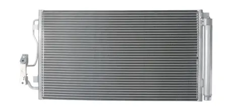 BOSCH BMW Радіатор кондиціонера (конденсатор) з осушувачем 1 F20, 2, 3 F30, 4, i3, i8 Bosch 1986AD2021
