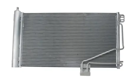 BOSCH DB Радіатор кондиціонера (конденсатор) з осушувачем W203 00- bosch 1986AD2105