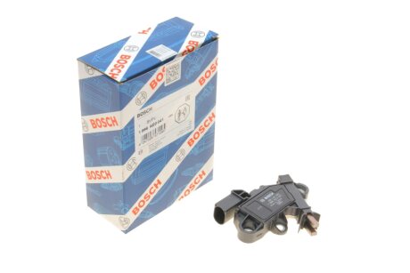 Реле-регулятор напруги генератора bosch 1986AE0041