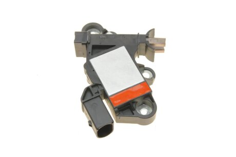 Реле-регулятор напруги генератора bosch 1986AE0046