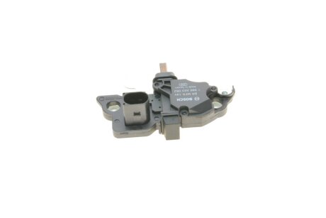 Реле-регулятор напруги генератора bosch 1986AE0062