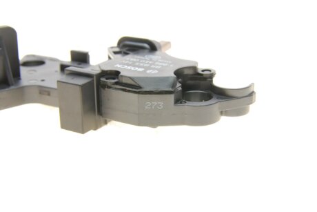 Реле-регулятор напруги генератора bosch 1986AE0083