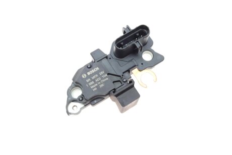 Реле-регулятор напряжения генератора bosch 1986AE0104