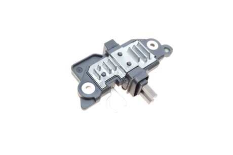 Р РµРіСѓР»СЏС‚РѕСЂ РЅР°РїСЂСѓРіРё РіРµРЅРµСЂР°С‚РѕСЂР° bosch 1986AE0109