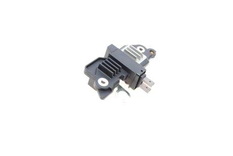 Реле-регулятор напруги генератора bosch 1986AE0135