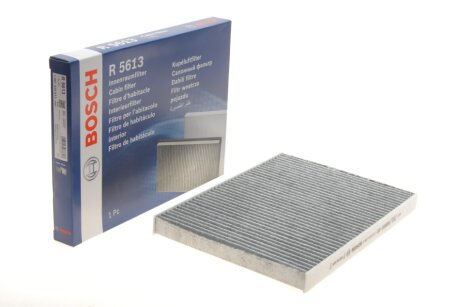 Фільтр салону з актив. вуг. ALFA ROMEO Giulia/Stelvio \'\'15>> bosch 1987435613 на Тойота Харриер
