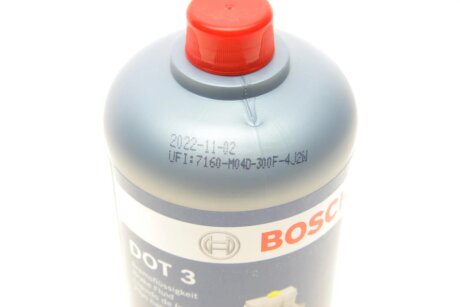 Тормозная жидкость DOT3 1L bosch 1987479101