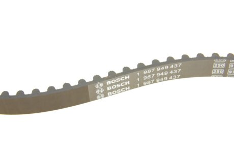 ЗУБЧАСТИЙ РЕМІНЬ + РОЛИКИ bosch 1987946466