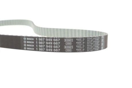 Комплект ГРМ, пас+ролик+помпа bosch 1987946953