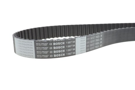 К-т ГРМ (помпа + ремень + ролік) NISSAN, RENAULT bosch 1987946981