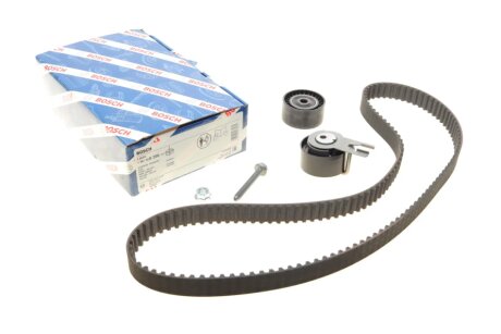 Комплект ГРМ (ремінь + ролик) bosch 1987948206 на Мазда 3 bk