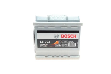 Автомобильный аккумулятор 12 вольт bosch 0092S50020 на Фольксваген Кадди 2