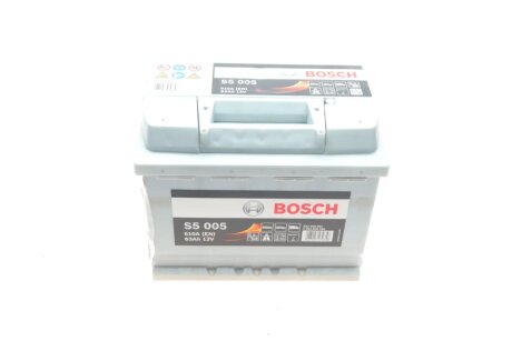 Автомобильный аккумулятор 12 вольт bosch 0092S50050