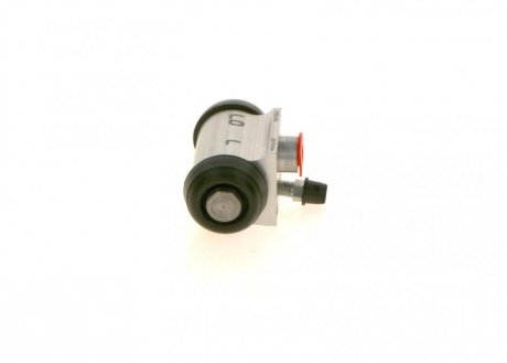 VW Тормозной цилиндр задний POLO VI 1.0 17-20, T-CROSS (C11) 1.5 TSI 20-, AUDI A1 Sportback 40 TFSI 18-, FIAT 500 1.0 Mild Hybrid 20-, SEAT ARONA (KJ7) 1.5 TSI 17- bosch F026002017