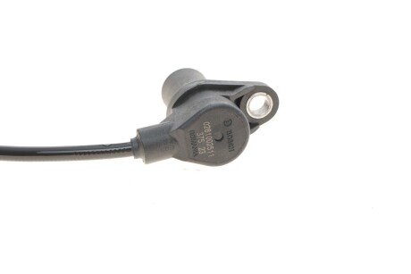 Датчик числа оборотов bosch 0281002511