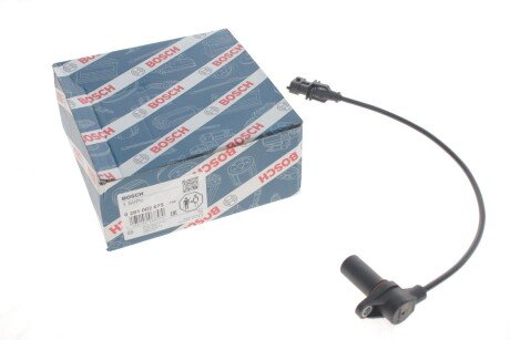 Датчик обертів колінвалу bosch 0281002675