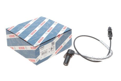 Датчик оборотов двигателя bosch 0261210131