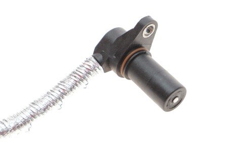 Датчик оборотов двигателя bosch 0261210131