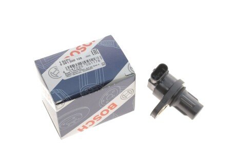Датчик положення колінвалу bosch 0281006128