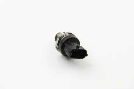 Датчик высокого давления RVI (пр-во) bosch 0 281 006 053