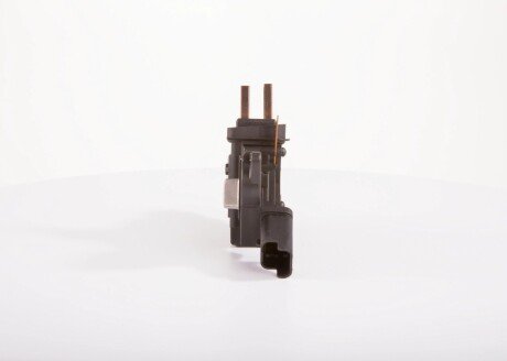 Електр. регулятор напруги bosch F00M145322