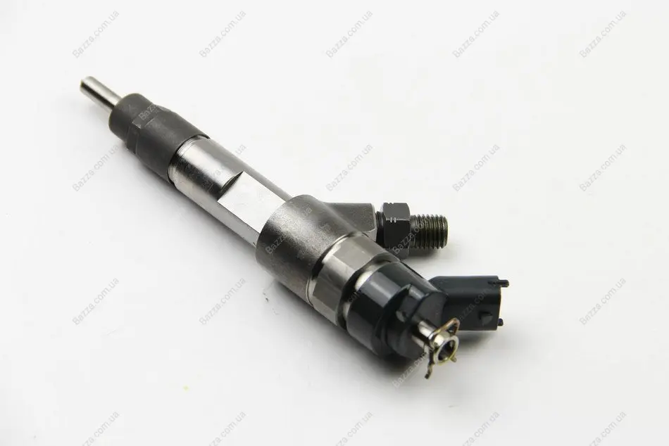 Форсунка 2,8: FIAT Ducato 00-; IVECO 99-; PEUGEOT 00-; RENAULT 99- (система CR) bosch 0445120002