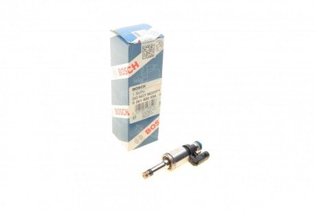 Форсунка бензинова bosch 0261500556 на Форд Grand C-Max