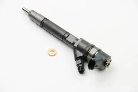 Форсунка Master/Trafic 2.5dCi 06- bosch 0 445 110 265