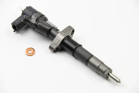 Форсунка паливна Common Rail Renault Master 2.5 dCi 16V, mot. G9U-724/ 04- Bosch 0445110141