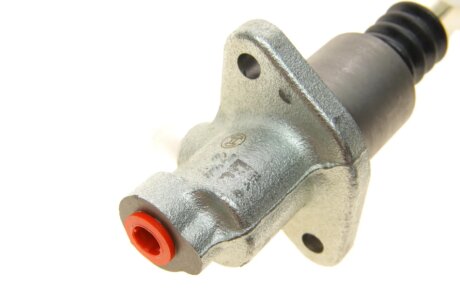 Главный цилиндр сцепления bosch 0986486041