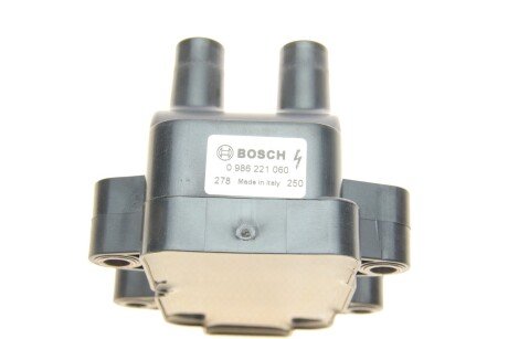 Катушка (модуль) зажигания bosch 0 986 221 060