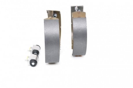 Колодки ручного (стоячого) тормоза bosch 0204114661 на Форд Connect