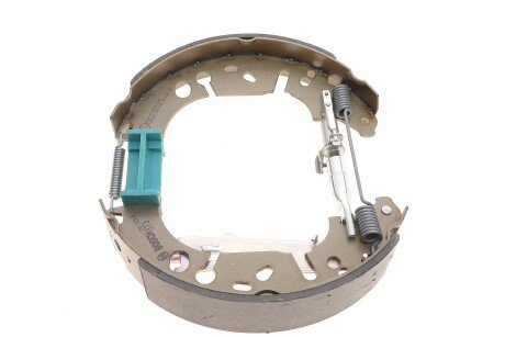 Колодки ручного (стоячого) гальма bosch 0204114669